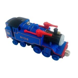 Thomas & Friends Belle Fire Engine w/ Water Cannons Train  Die Cast 6120 2010